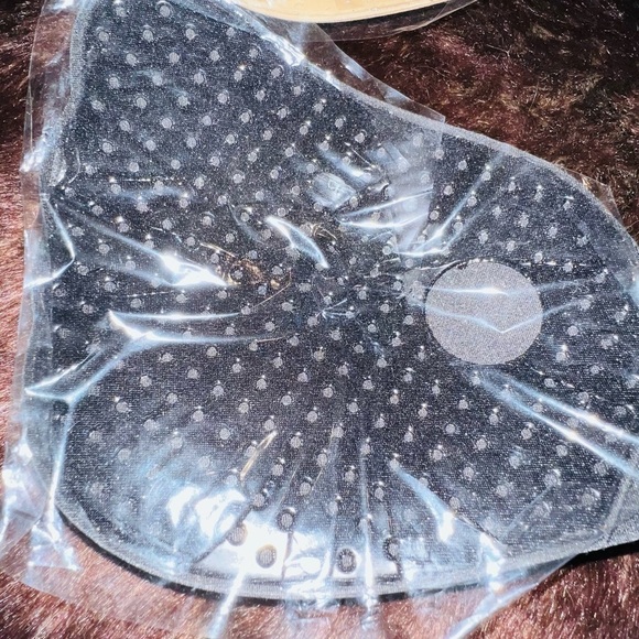 ADHESIVE Stick On Strapless Pushup Front Closure Bra D Cup NEW - Picture 4 of 5